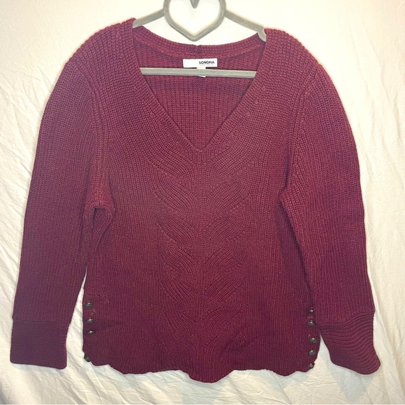 Sonoma Large Burgundy Knit V-Neck Sweater Nautical Buttons PRELOVED - Picture 1 of 10